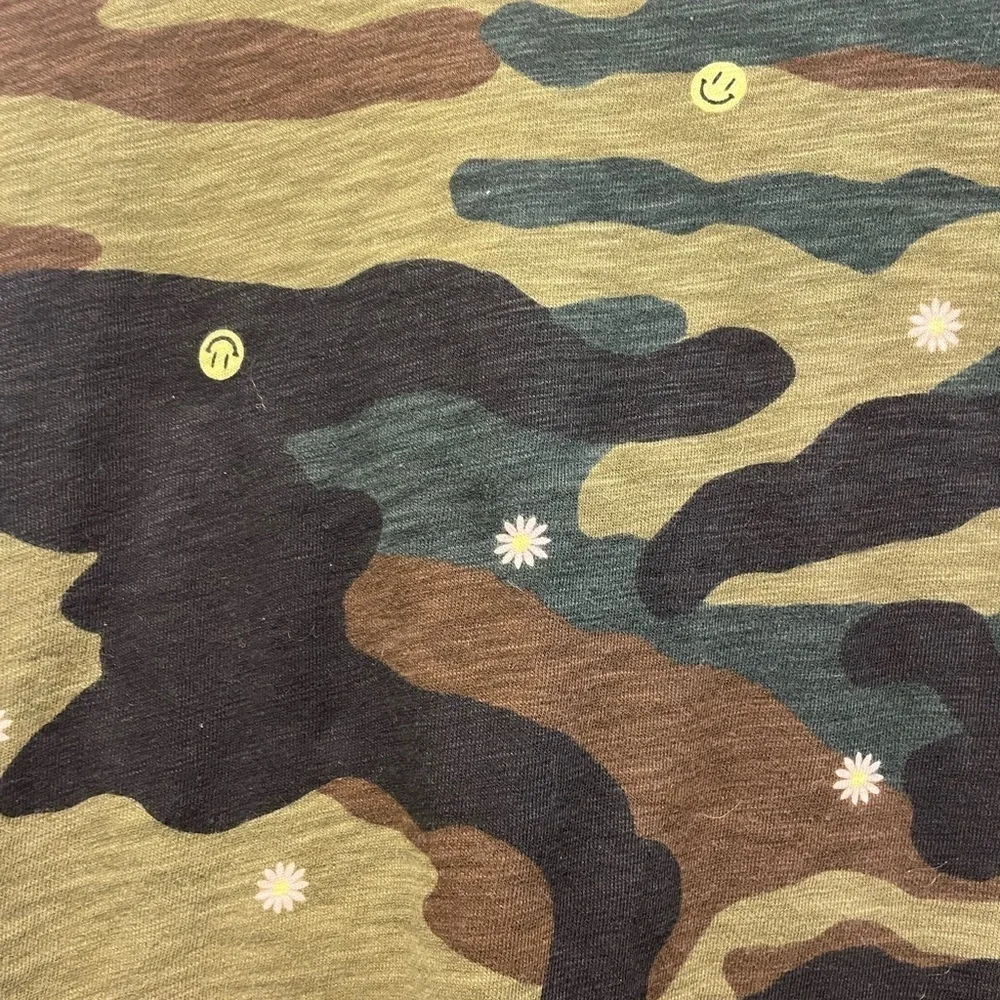 Crewcuts Camo Kids Shirt with Green Accents size 10
